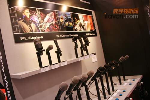 ElectroVoiceI(y)ϵy(tng)Infocomm