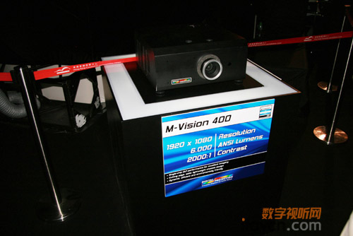M-Vision 400 ͶӰC(j)
