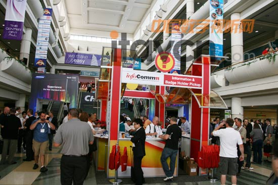 infocomm2011Mί(w)̎