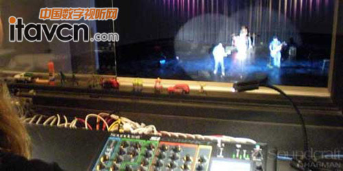 Уʹ  SOUNDCRAFT CSi 32(sh){(dio)_