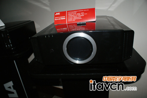 JVCl(f)¼ͥӰԺͶӰC(j)DLA-XC7800RB