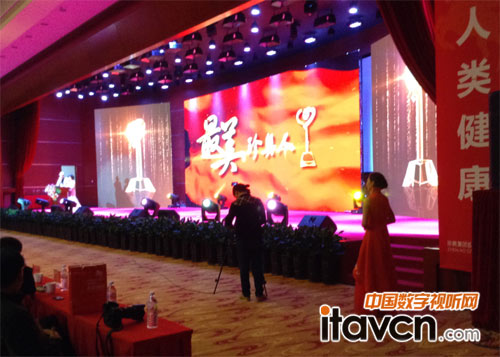 JBLU(ku)ϵy(tng)BWf֮